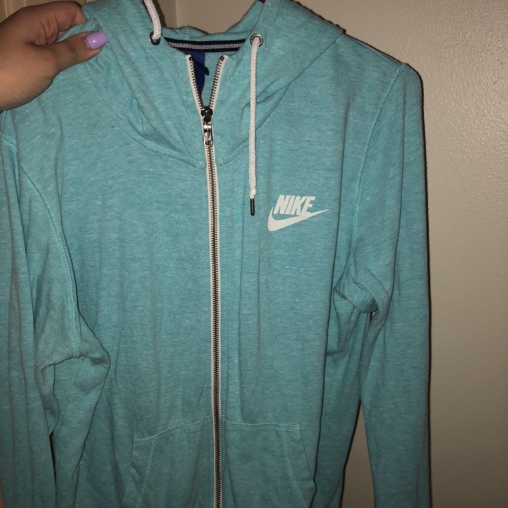 Nike sweatshirt